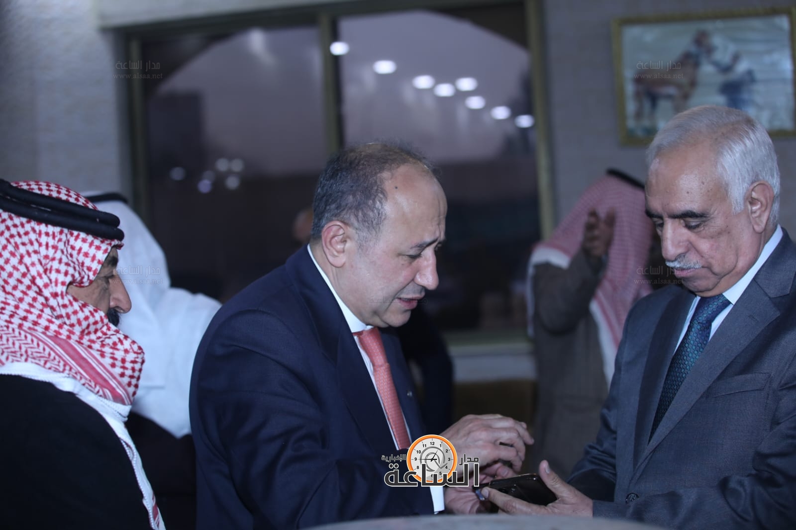 Madar Al-Saa Images 0.3541838626954139