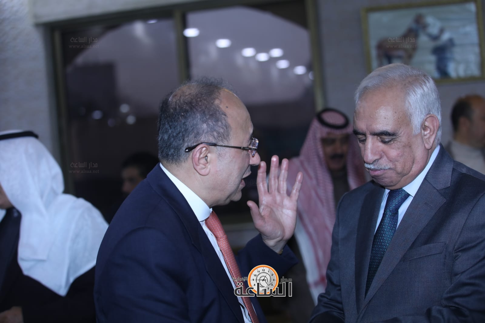 Madar Al-Saa Images 0.6976983883852721