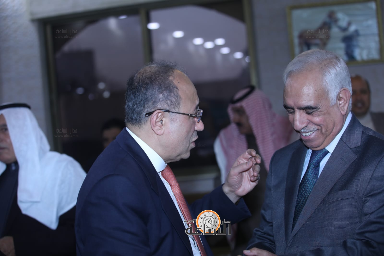 Madar Al-Saa Images 0.7621197605678158