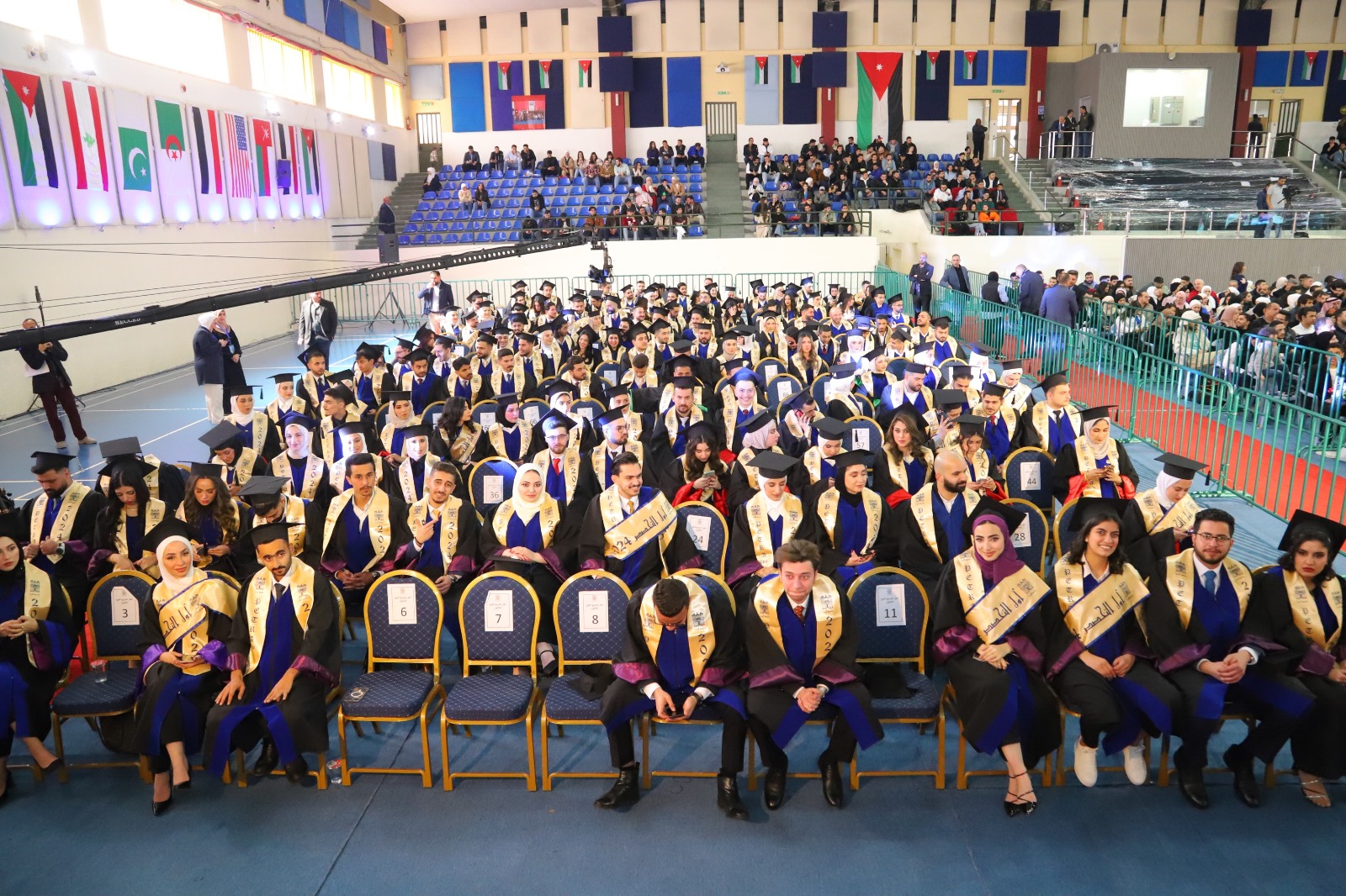 Madar Al-Saa Images 0.41120419489206106