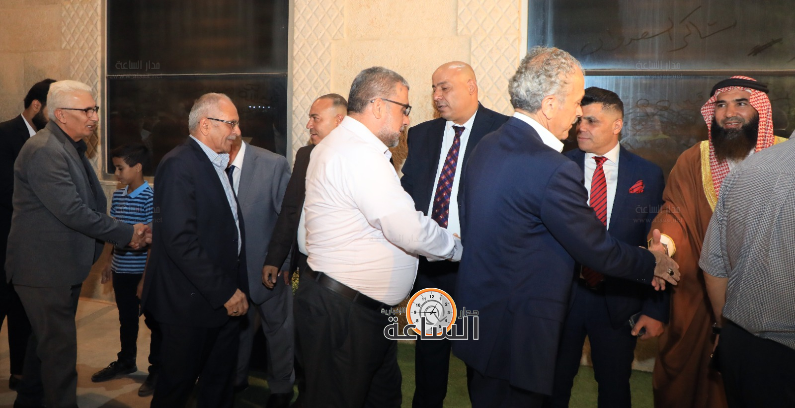 Madar Al-Saa Images 0.1682622357037291