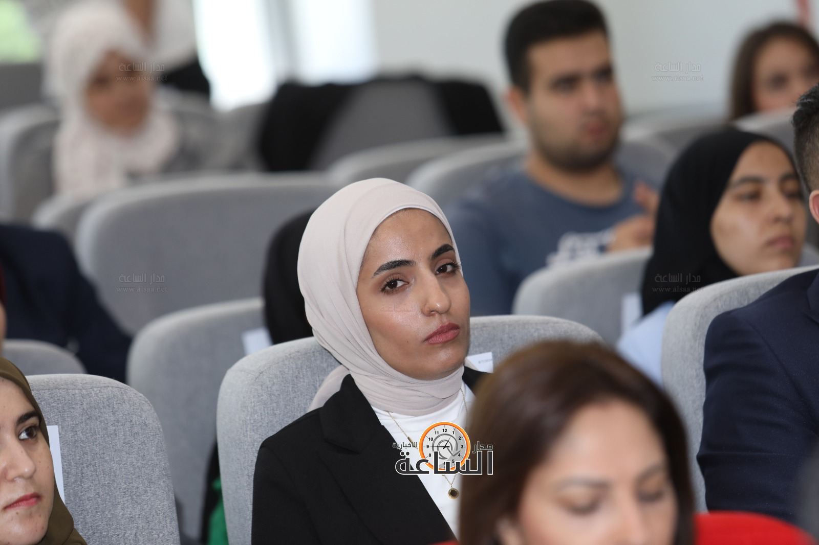 Madar Al-Saa Images 0.49319787925126035