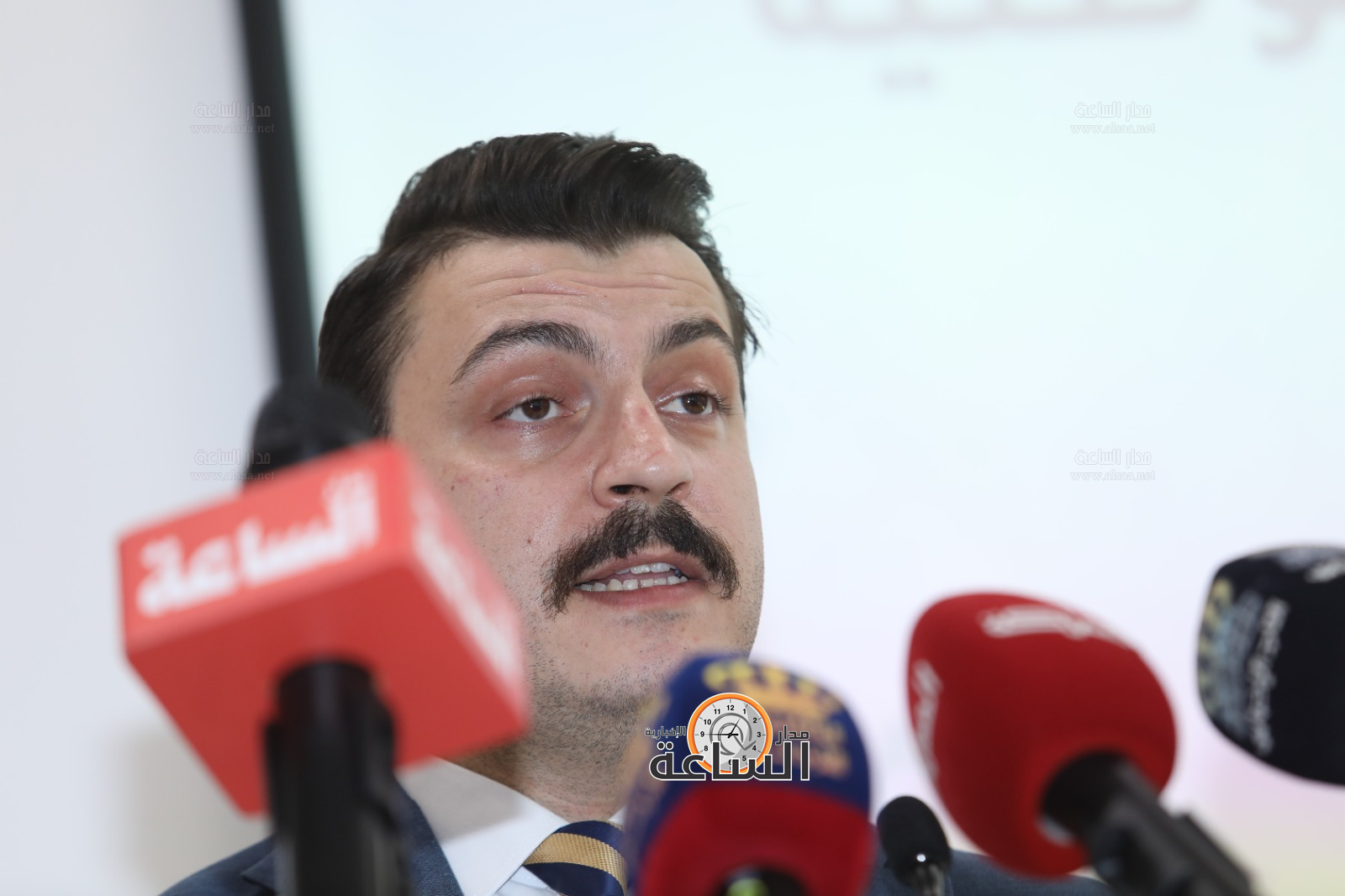 Madar Al-Saa Images 0.360987149614024