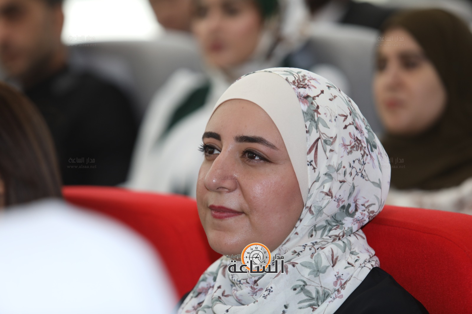 Madar Al-Saa Images 0.33843549289216357