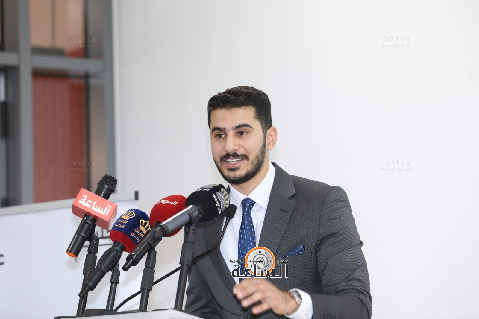 Madar Al-Saa Images 0.9310346130608944