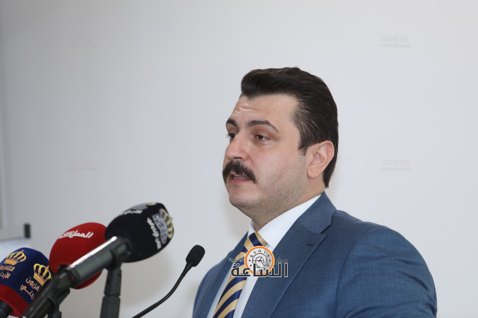 Madar Al-Saa Images 0.8353359536665088