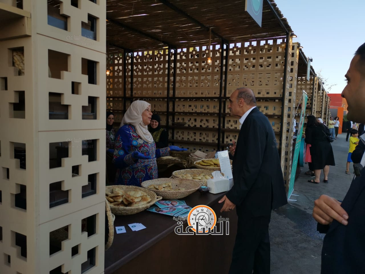 Madar Al-Saa Images 0.6542504813846641