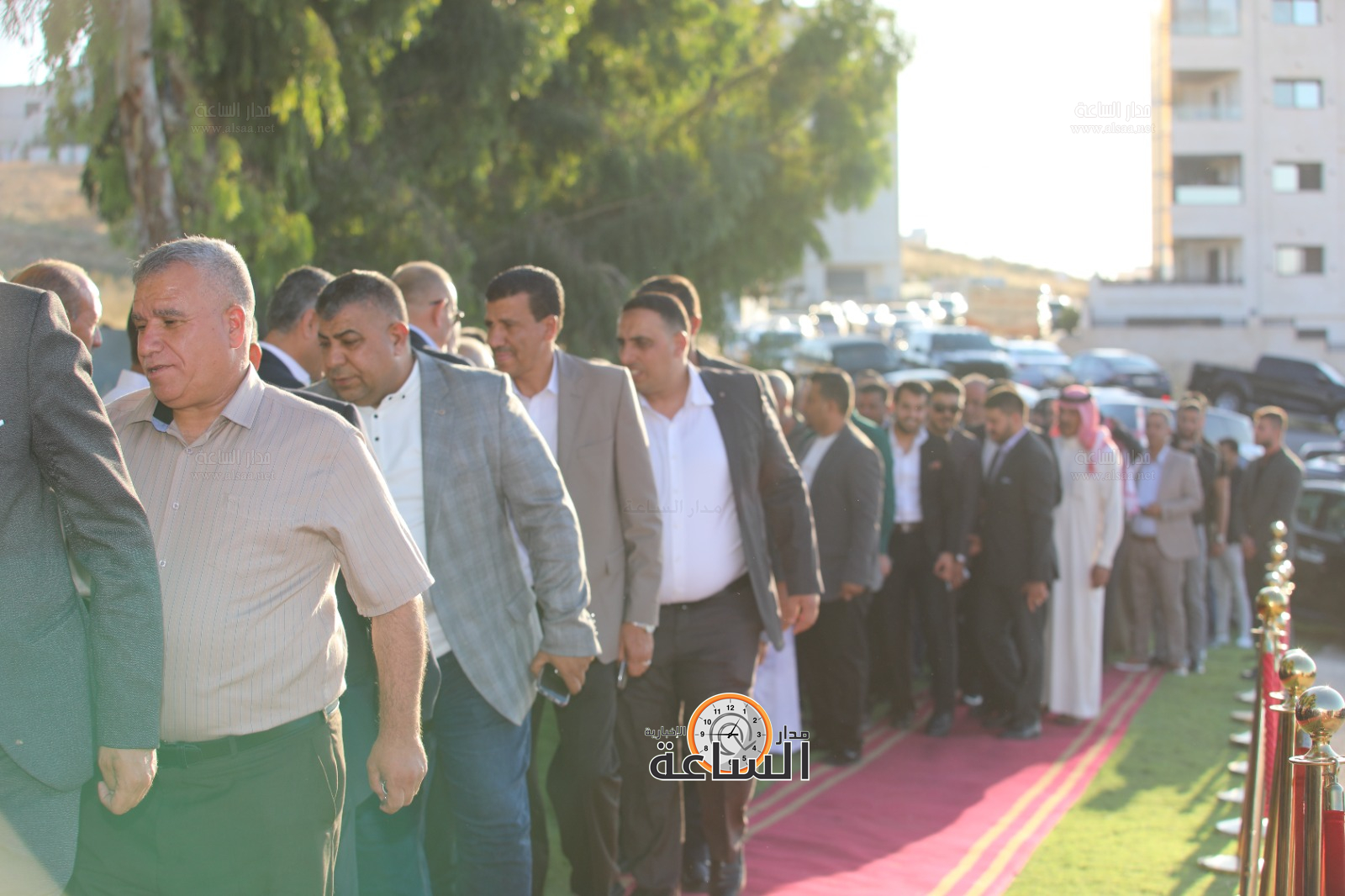 Madar Al-Saa Images 0.4384978879859929