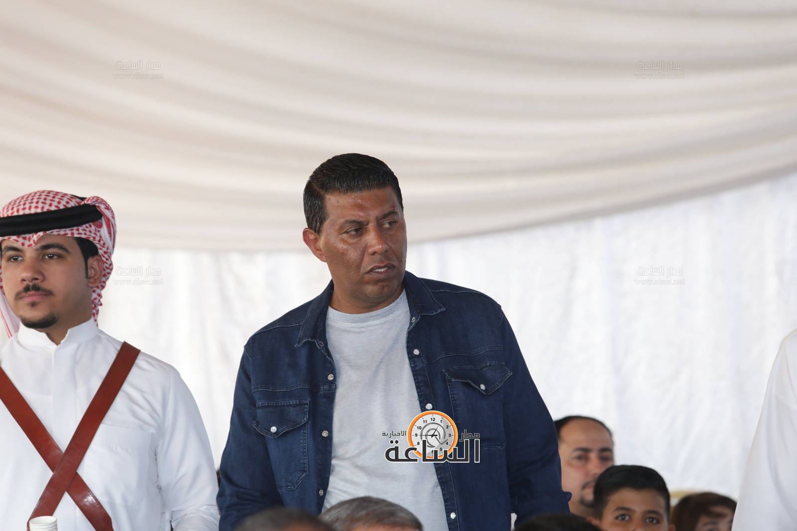 Madar Al-Saa Images 0.011669889968044522