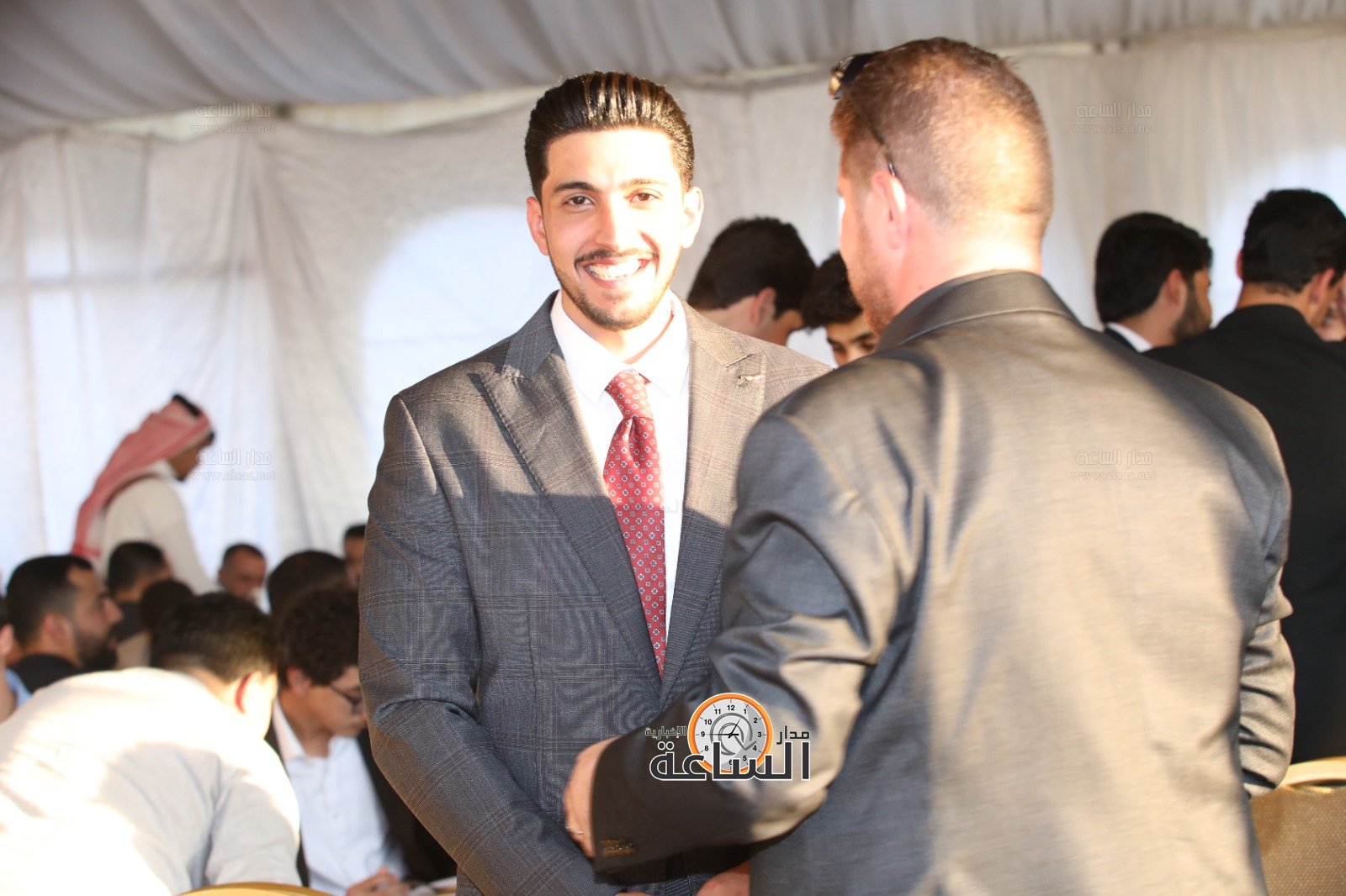 Madar Al-Saa Images 0.09351307551702237