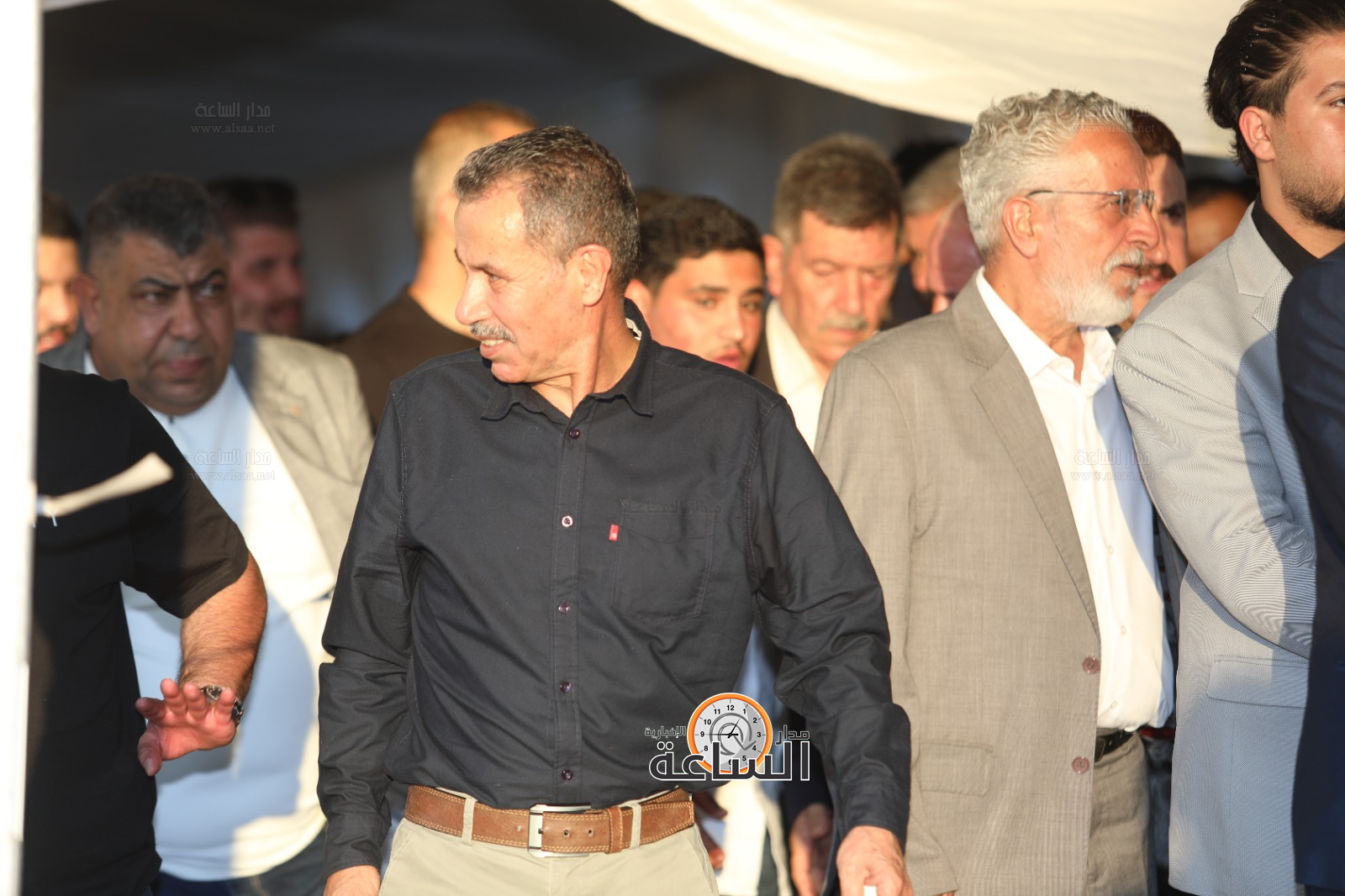 Madar Al-Saa Images 0.183593613709909