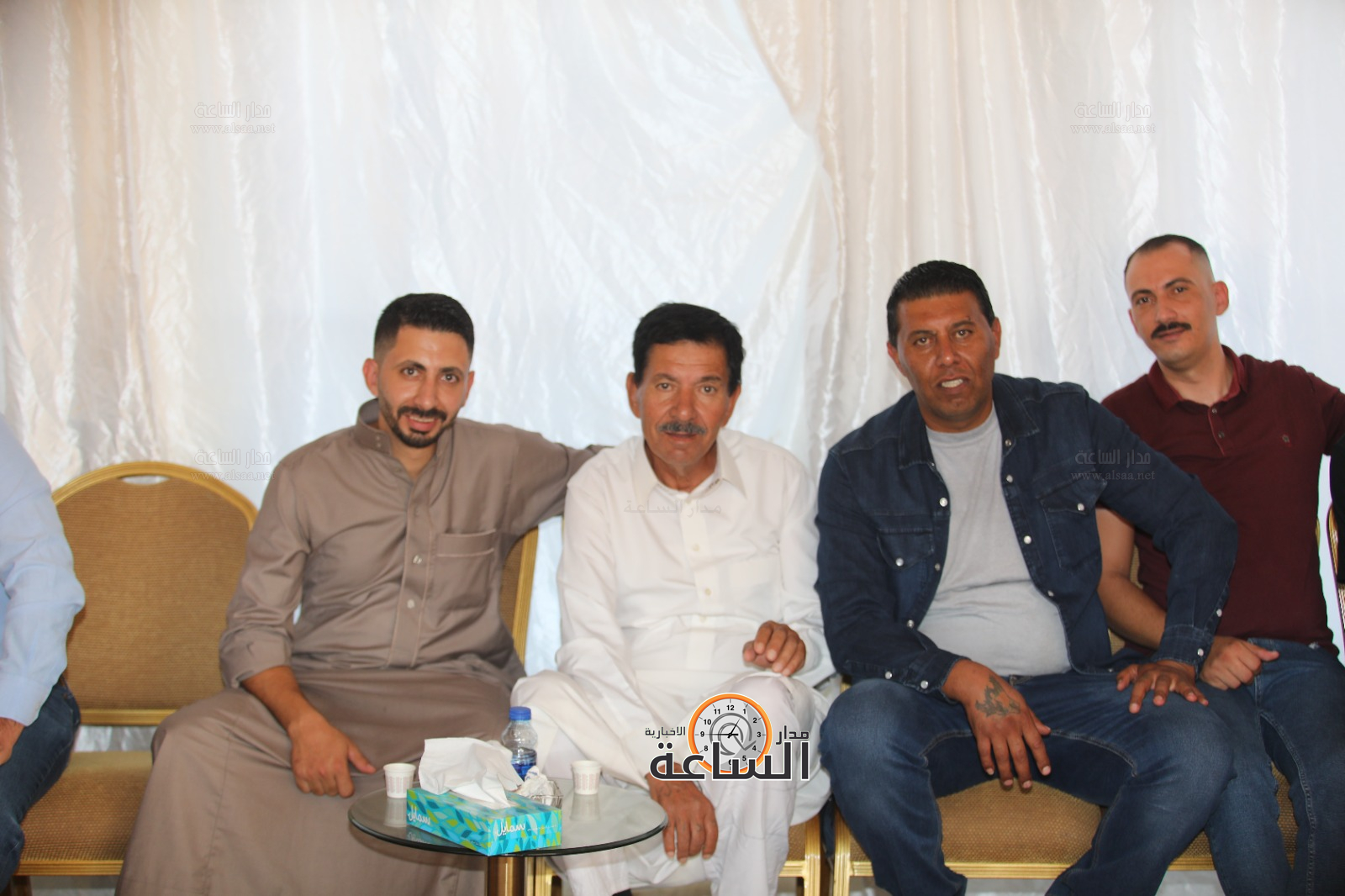 Madar Al-Saa Images 0.4003744327388181