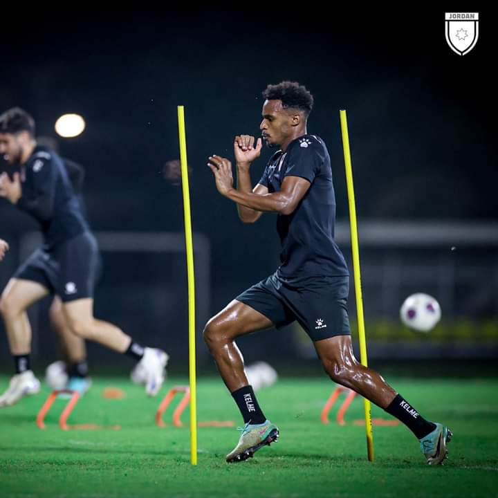 Madar Al-Saa Images 0.6724301719375687