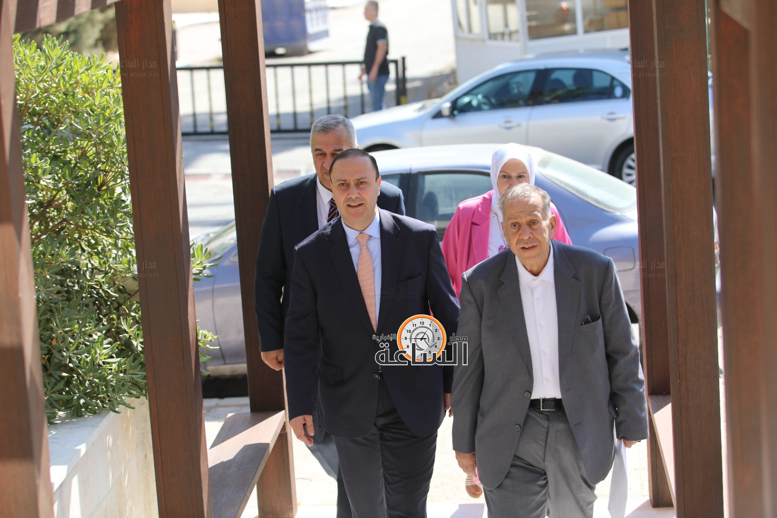 Madar Al-Saa Images 0.45504097780112374