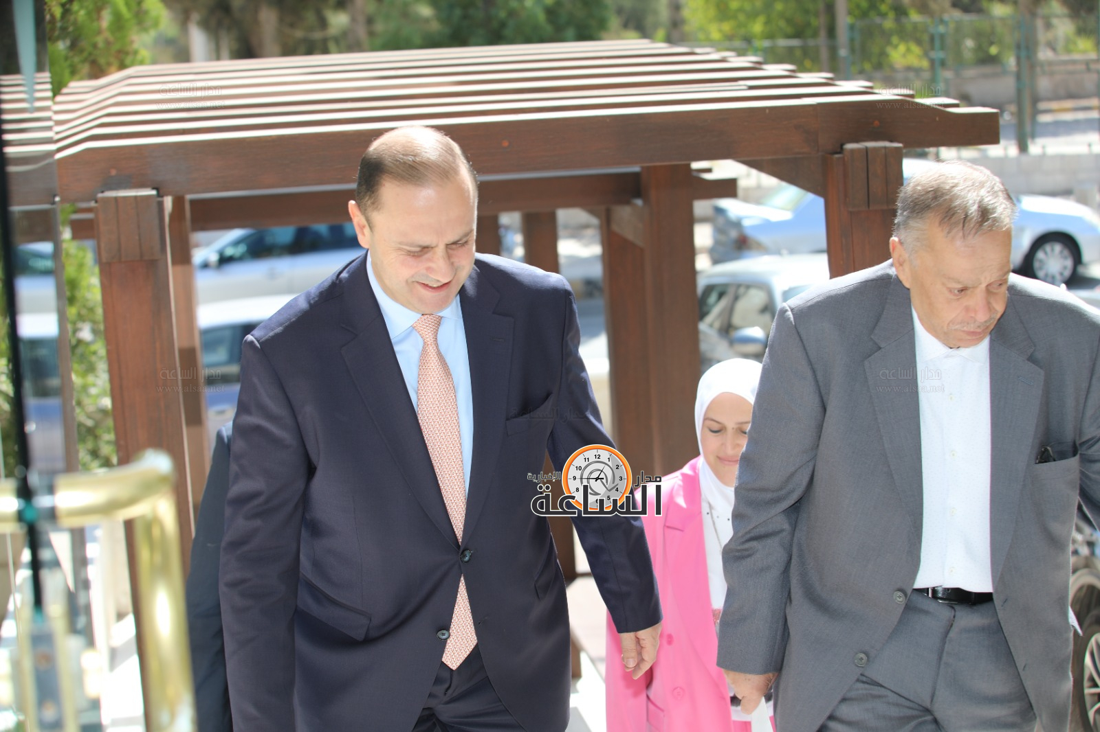 Madar Al-Saa Images 0.818468459780451