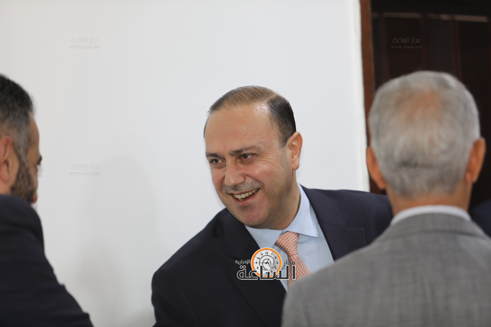 Madar Al-Saa Images 0.060049903440911434