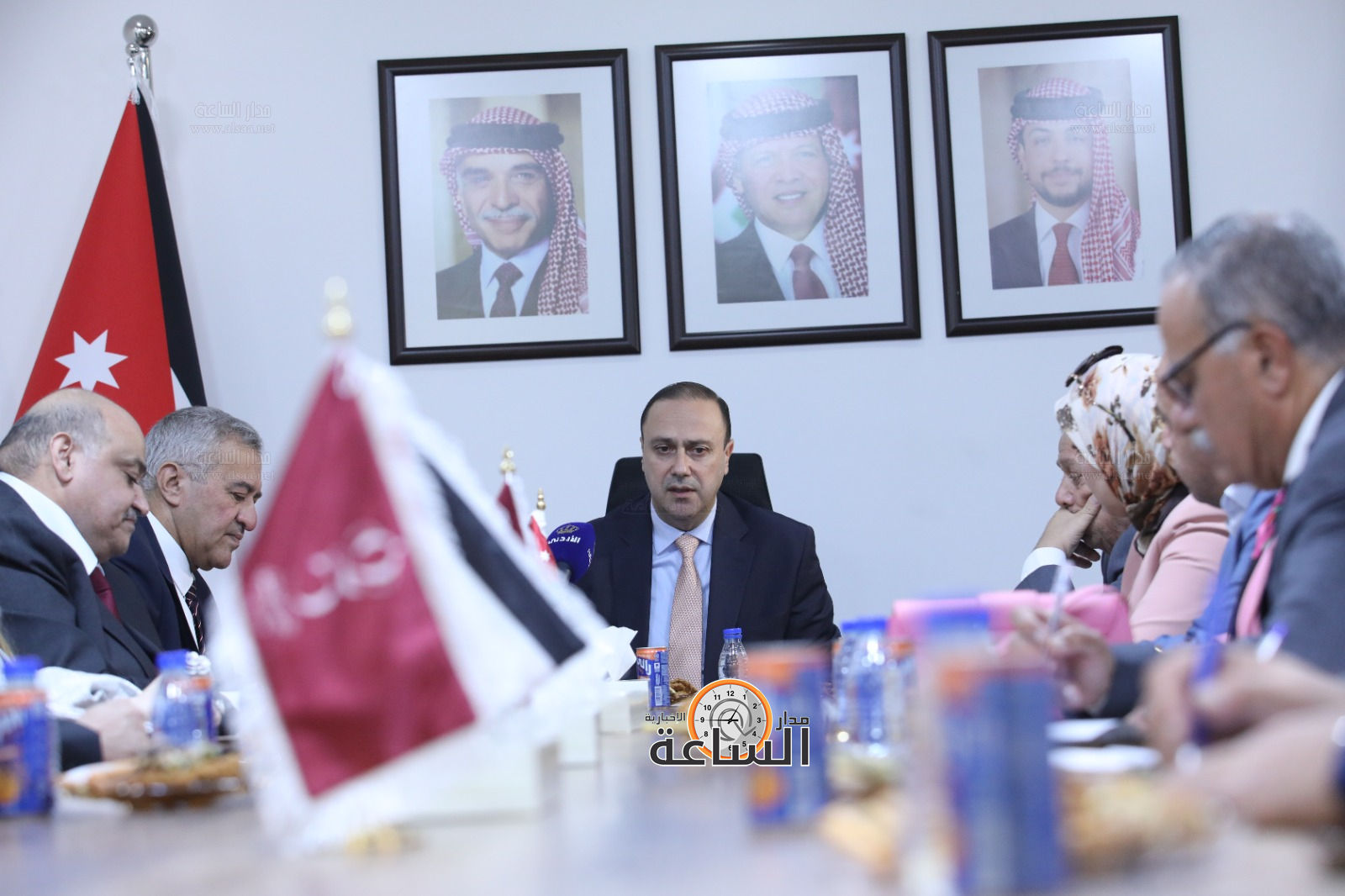 Madar Al-Saa Images 0.01384576002950122