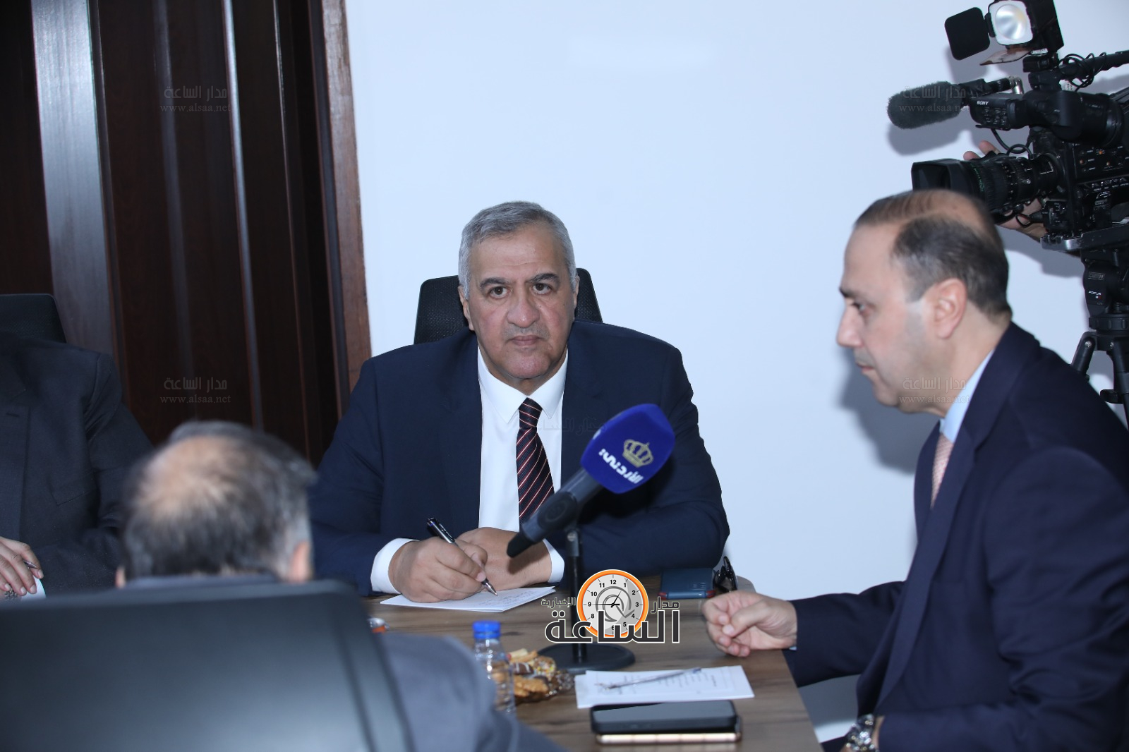 Madar Al-Saa Images 0.9722525267293567