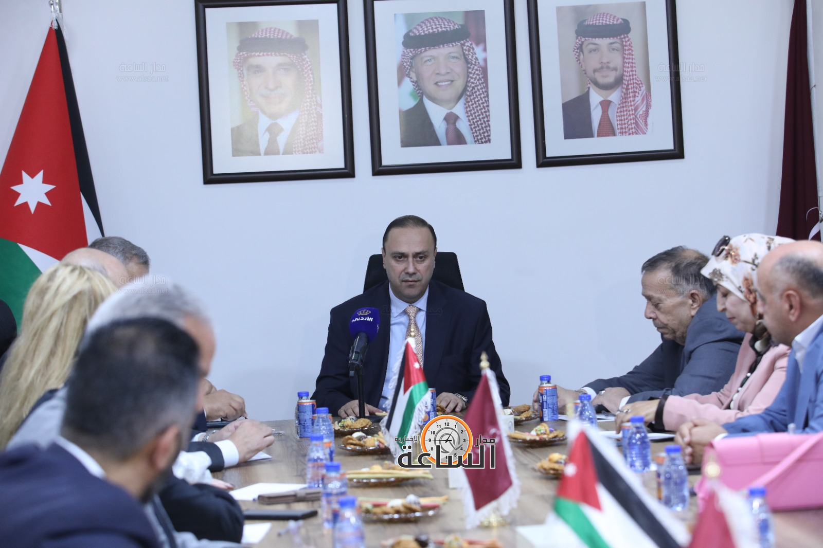 Madar Al-Saa Images 0.18932535758930125