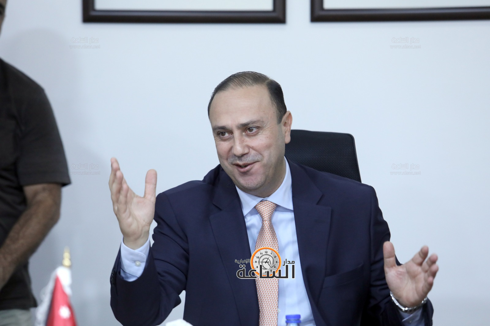 Madar Al-Saa Images 0.8154678813911629