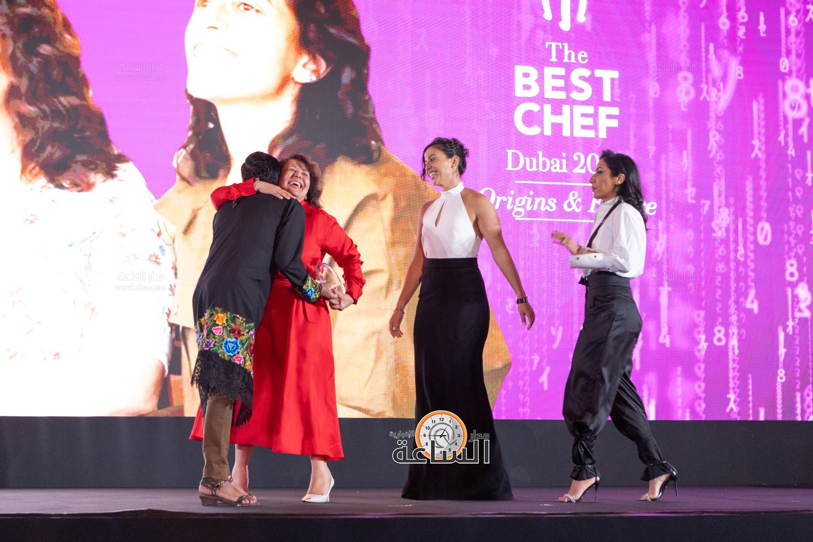 Madar Al-Saa Images 0.4057135804413081