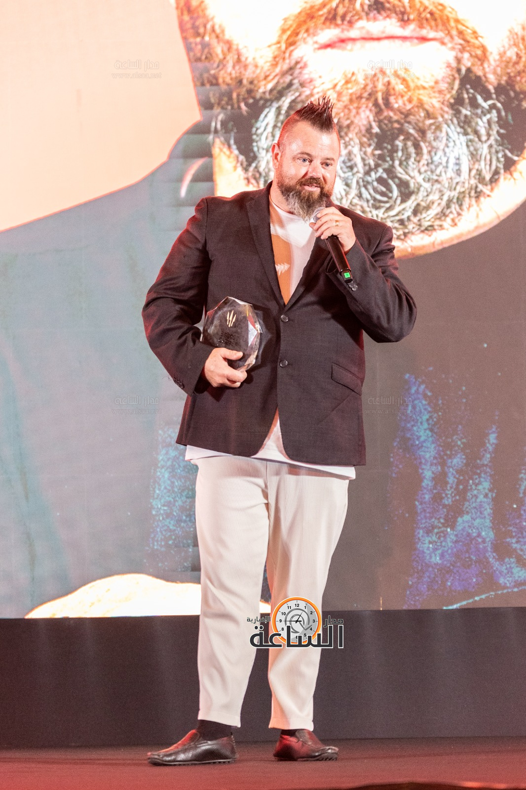 Madar Al-Saa Images 0.8253730807374999