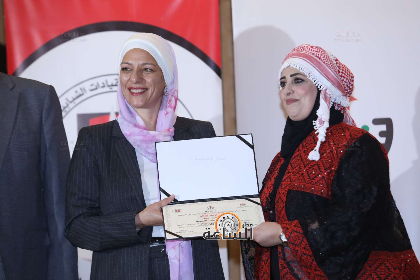 Madar Al-Saa Images 0.4649868908258872