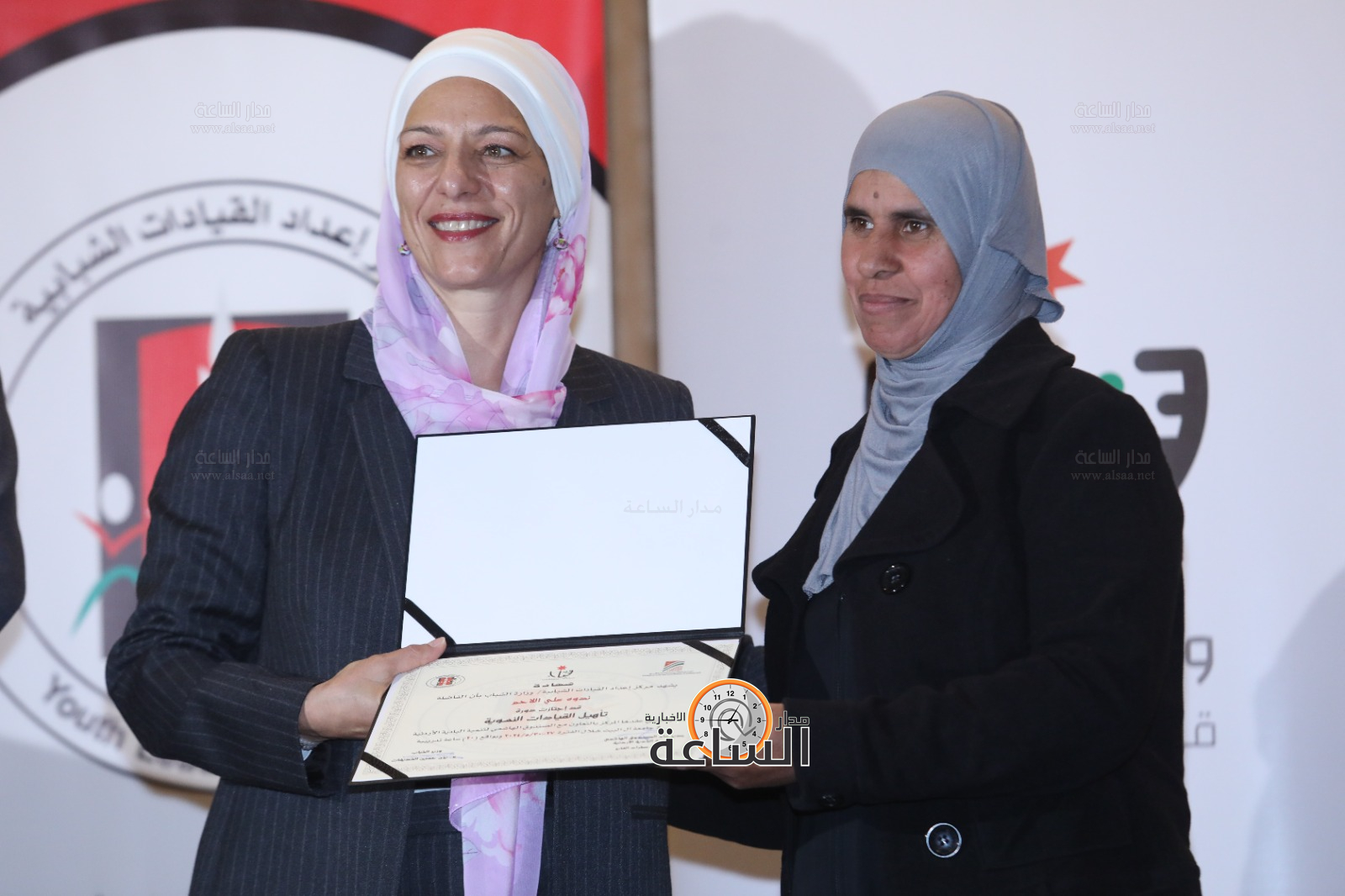 Madar Al-Saa Images 0.30698057282425717