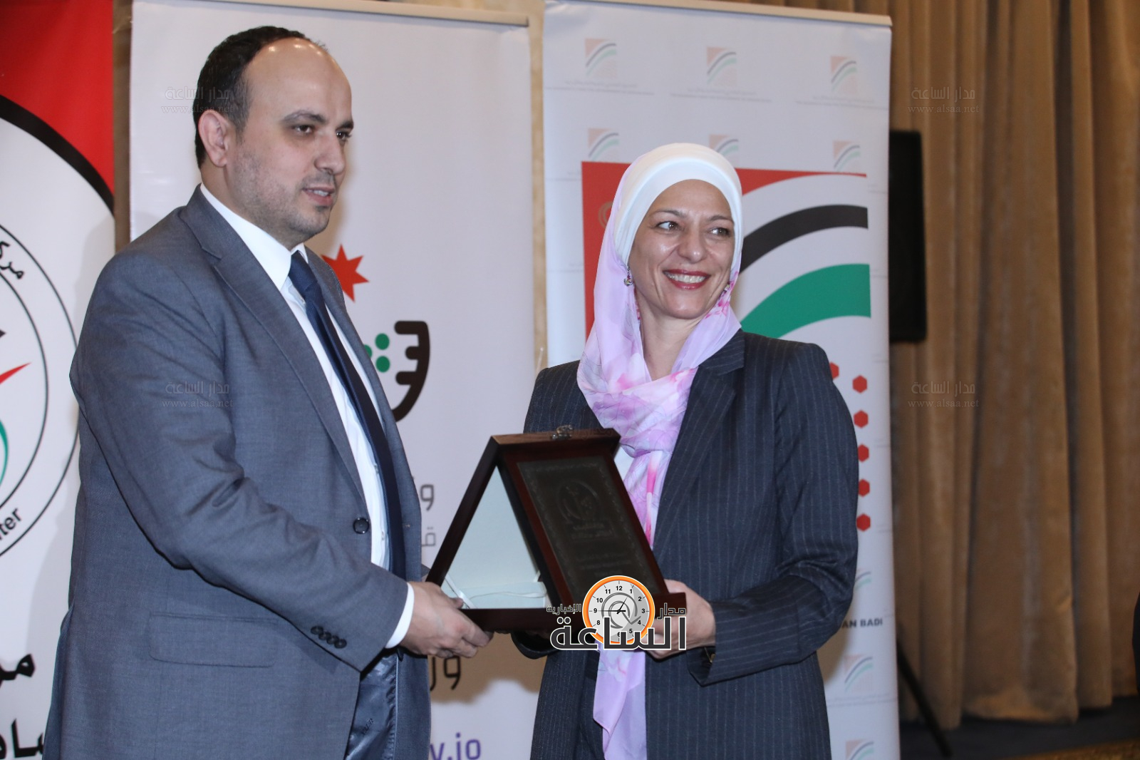 Madar Al-Saa Images 0.7885836604884828