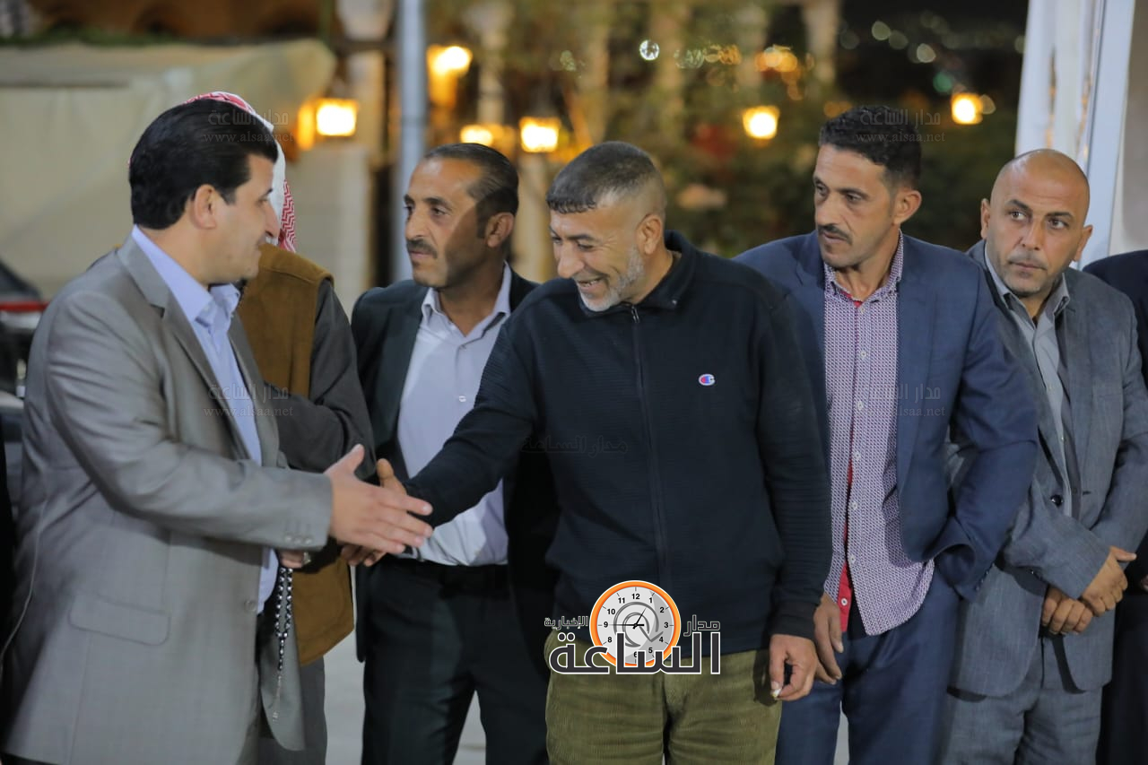 Madar Al-Saa Images 0.35085815831631195