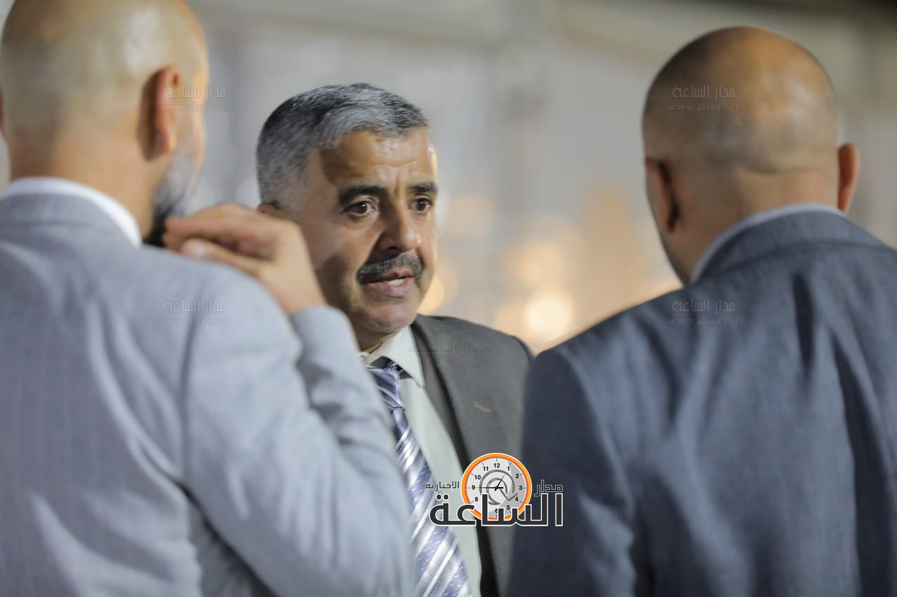 Madar Al-Saa Images 0.47142111633905737