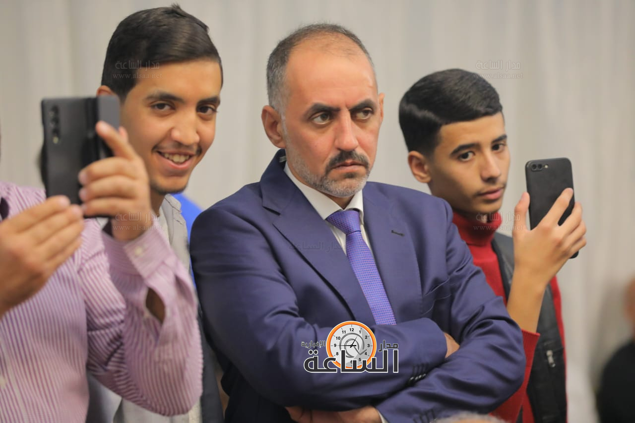 Madar Al-Saa Images 0.7679476522808135