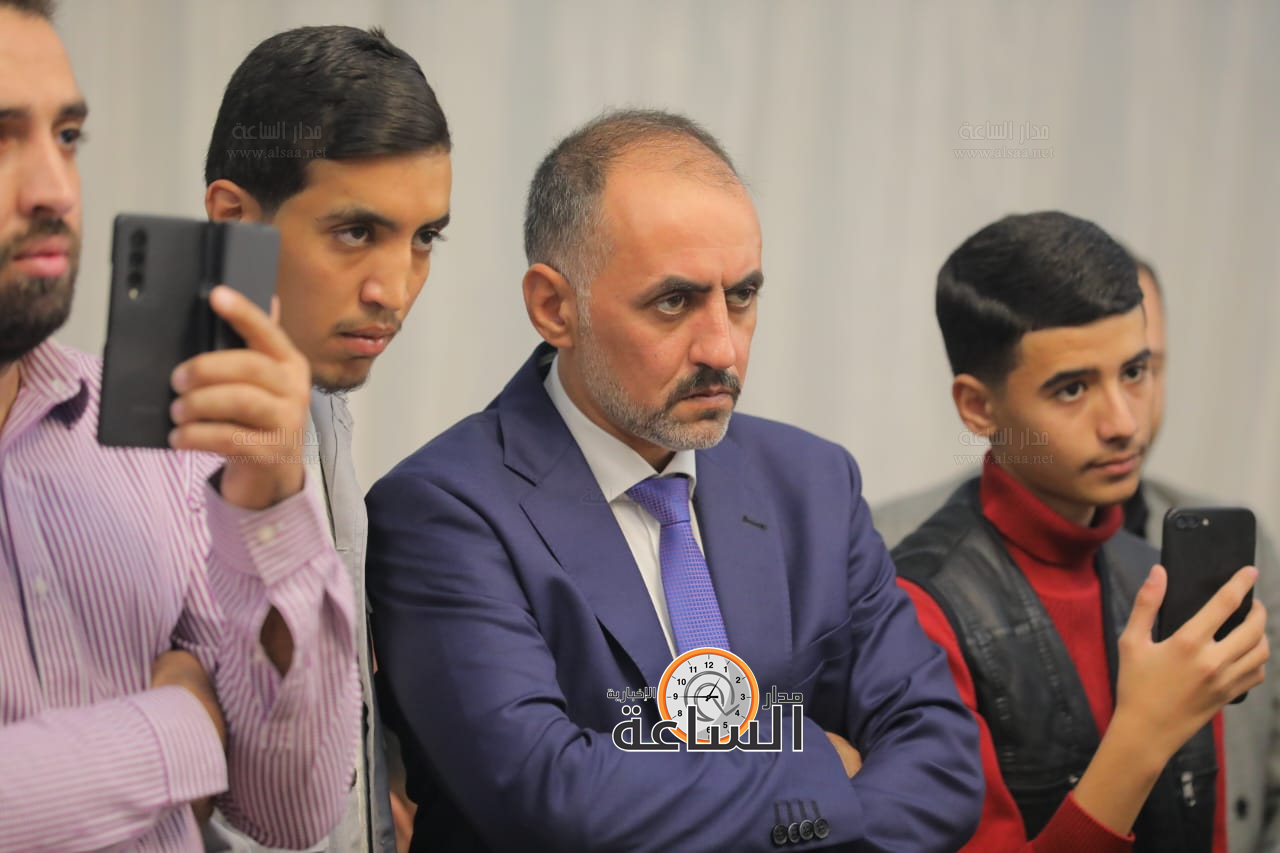 Madar Al-Saa Images 0.2491312257192484