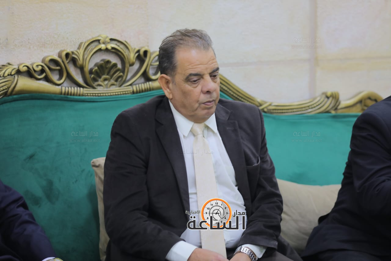 Madar Al-Saa Images 0.8642541046297343