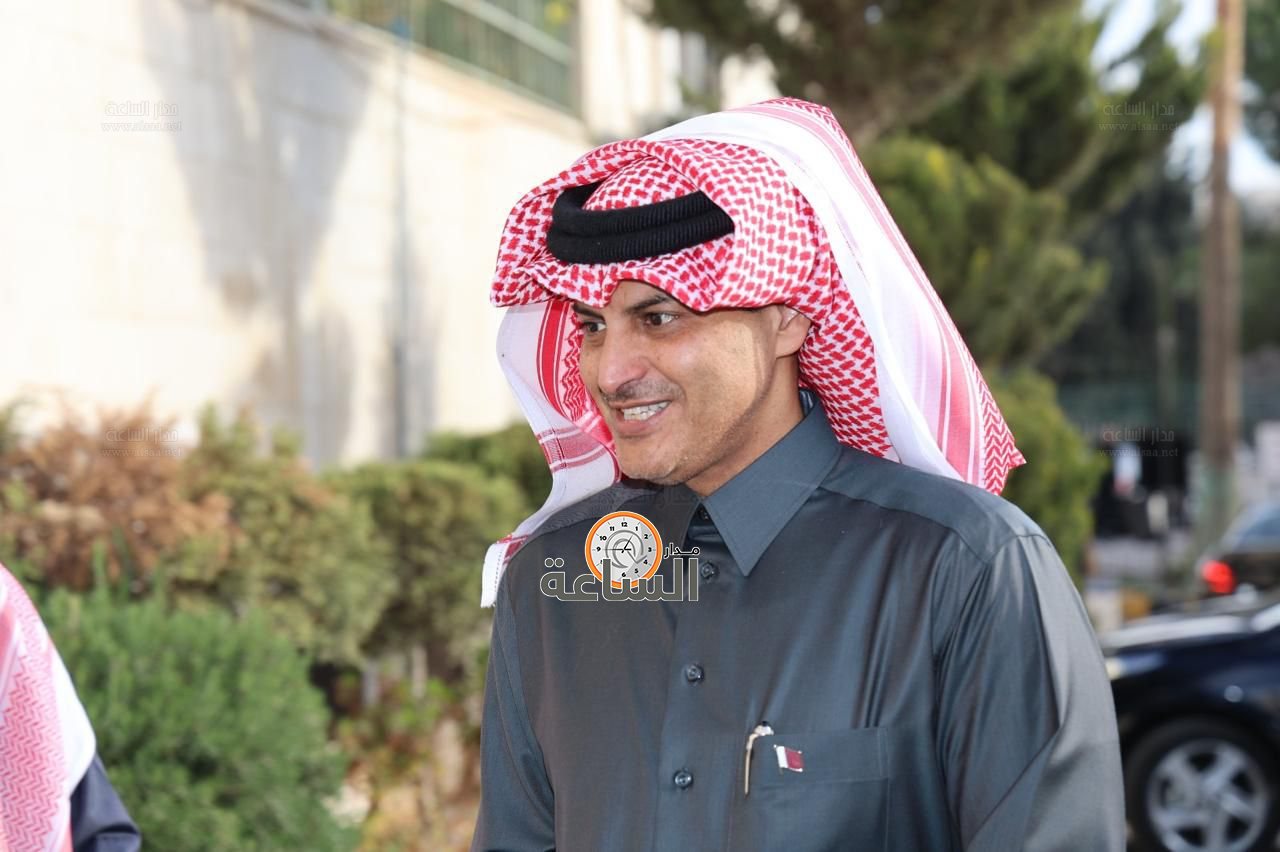 Madar Al-Saa Images 0.45335795584072525