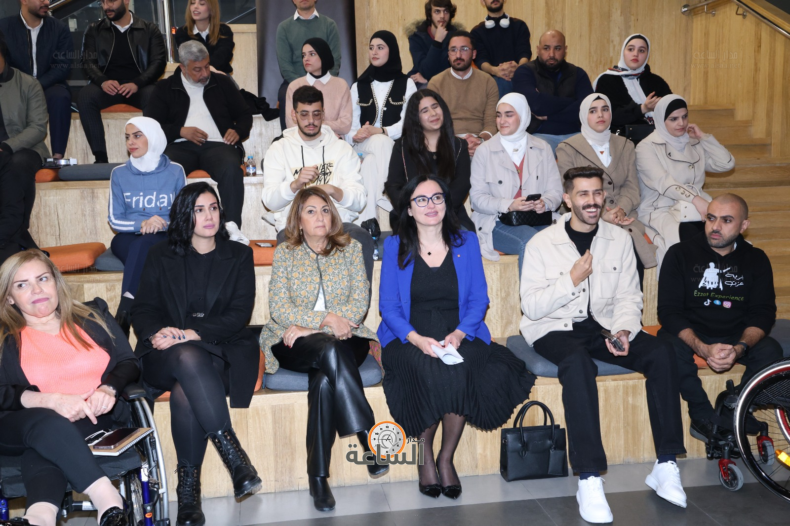 Madar Al-Saa Images 0.6391444588475597