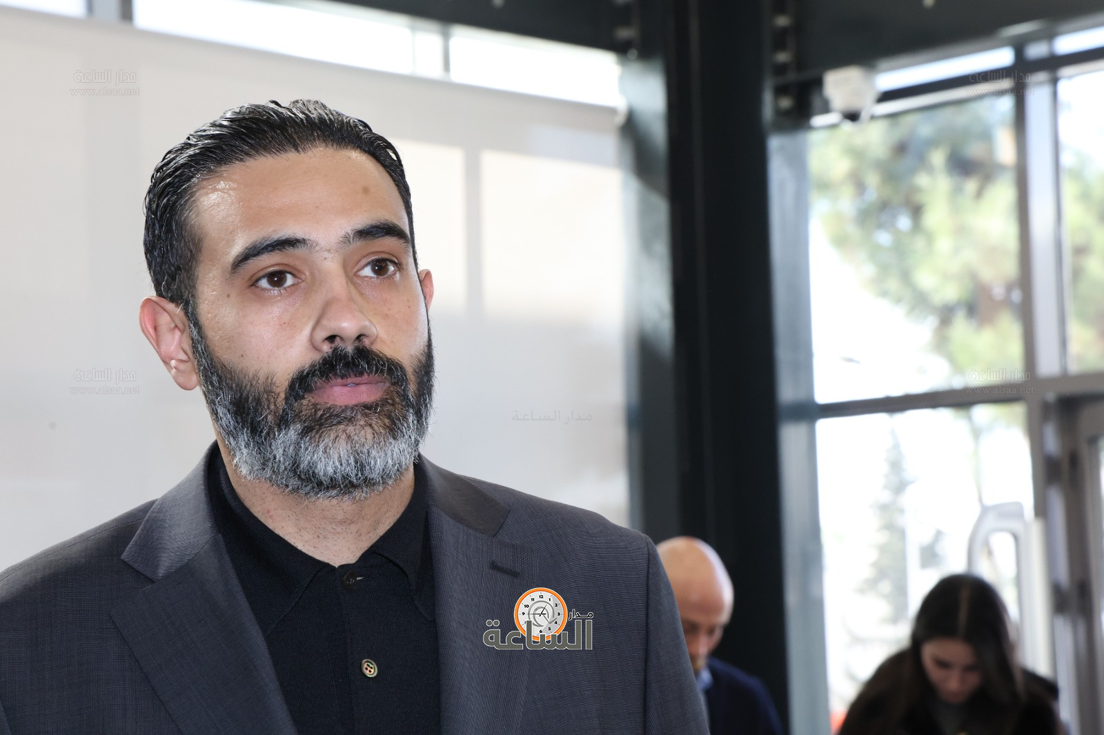 Madar Al-Saa Images 0.04042681788425484