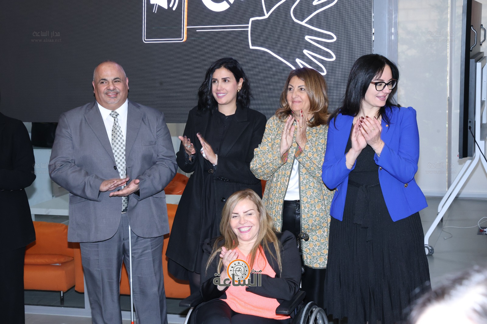 Madar Al-Saa Images 0.0015801357326070686