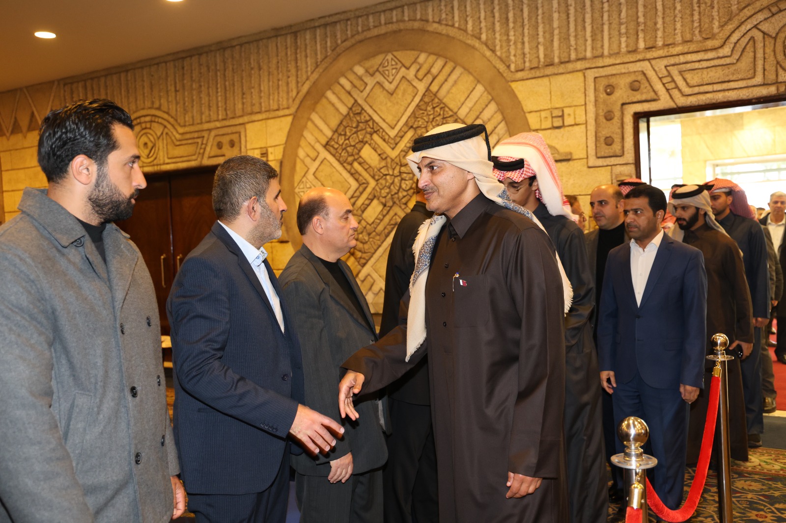 Madar Al-Saa Images 0.015153181149102135