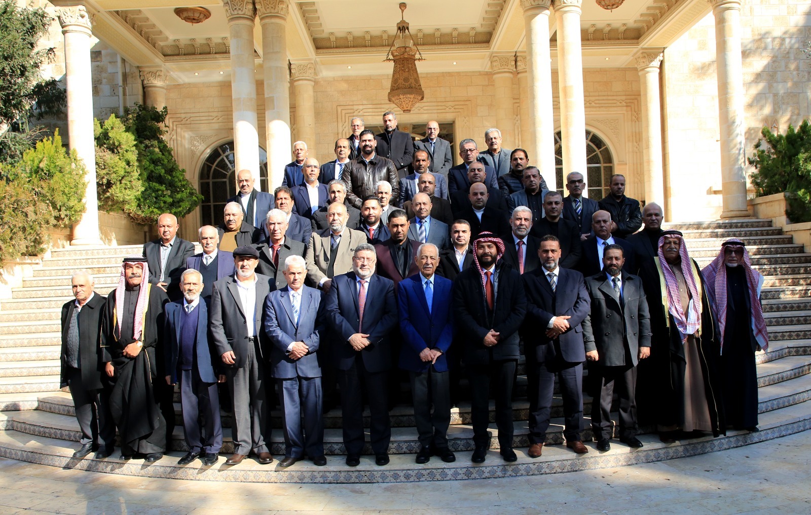 Madar Al-Saa Images 0.5245188827836247