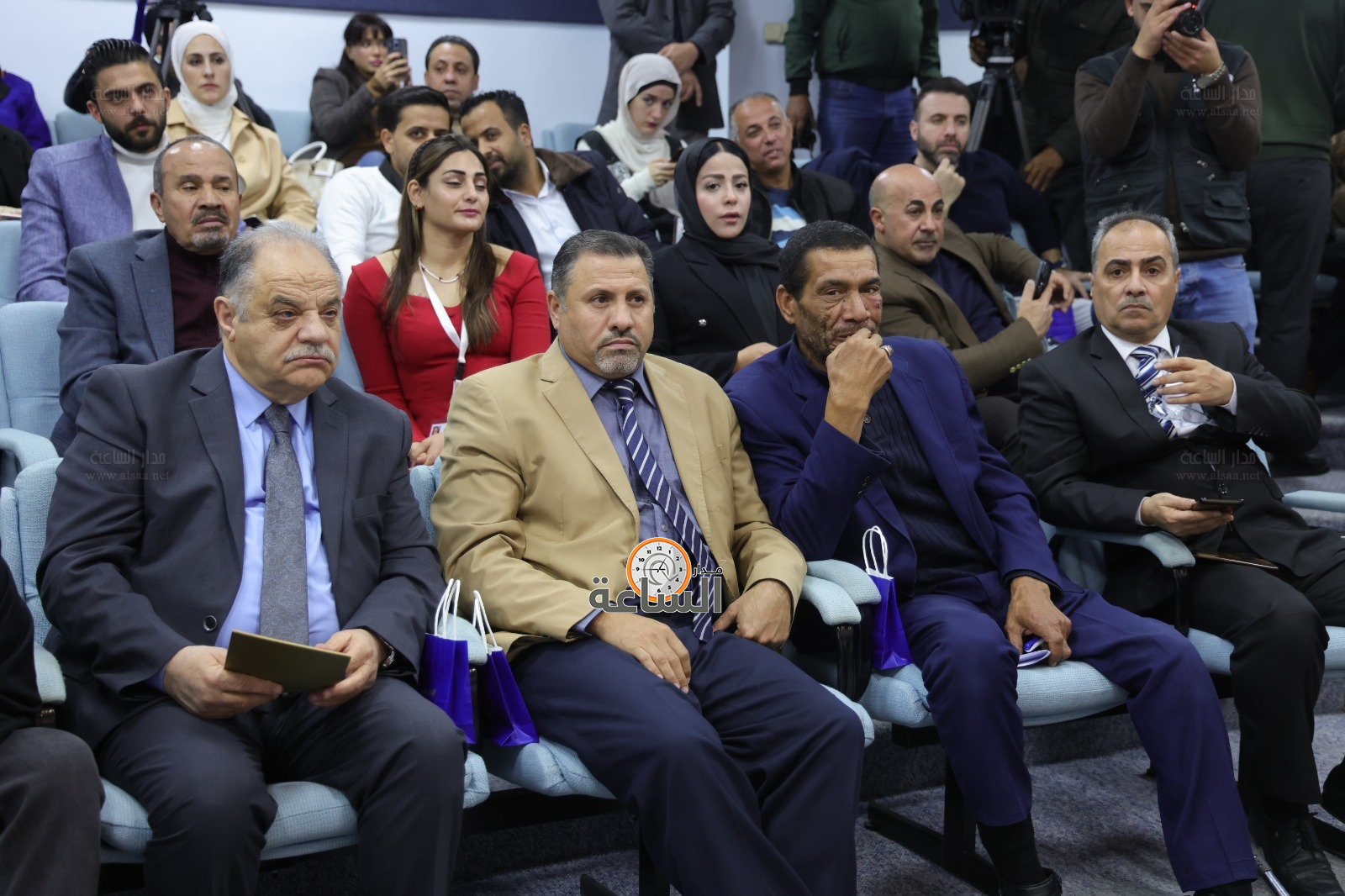 Madar Al-Saa Images 0.27681068579982404