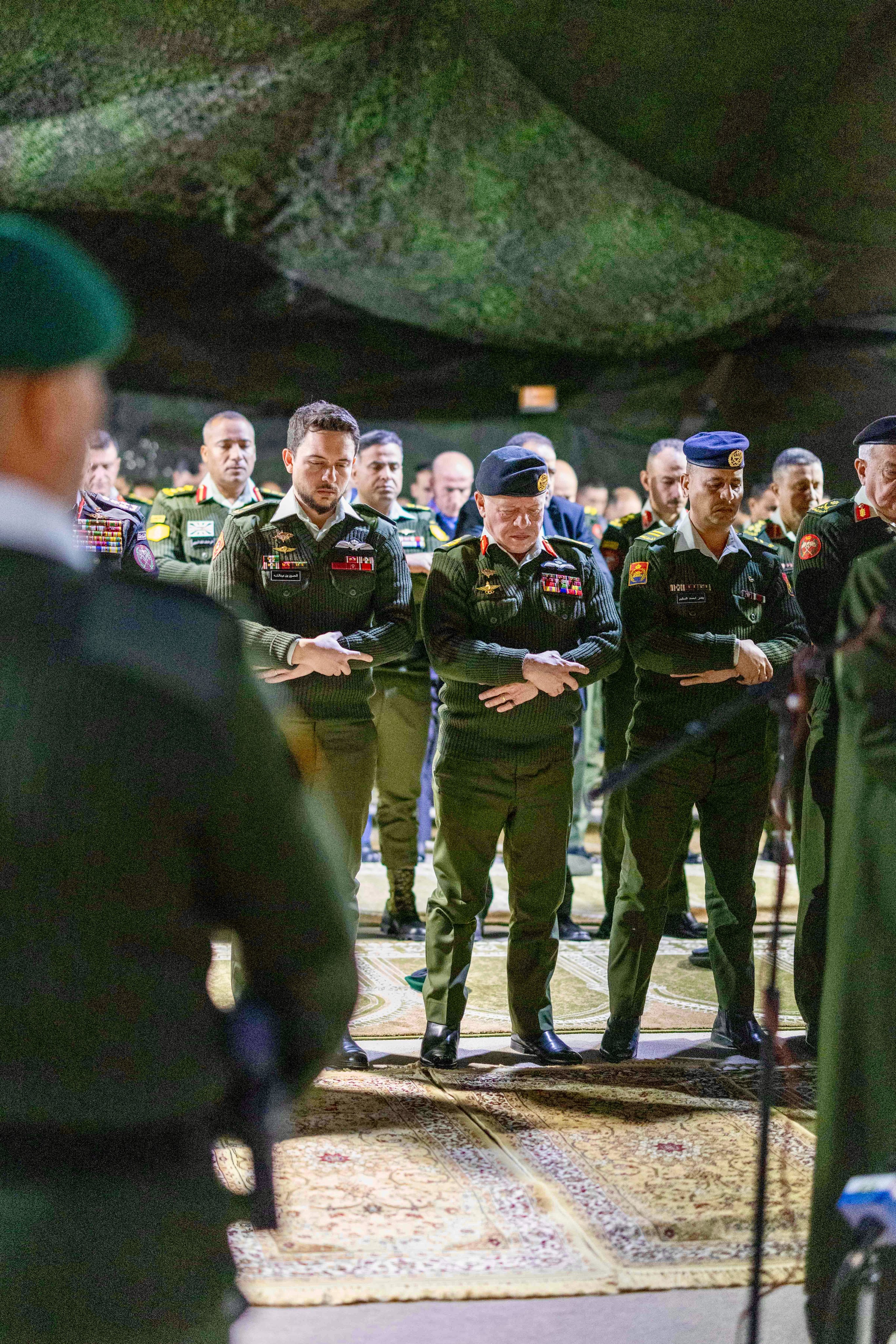 Madar Al-Saa Images 0.33366617424520406