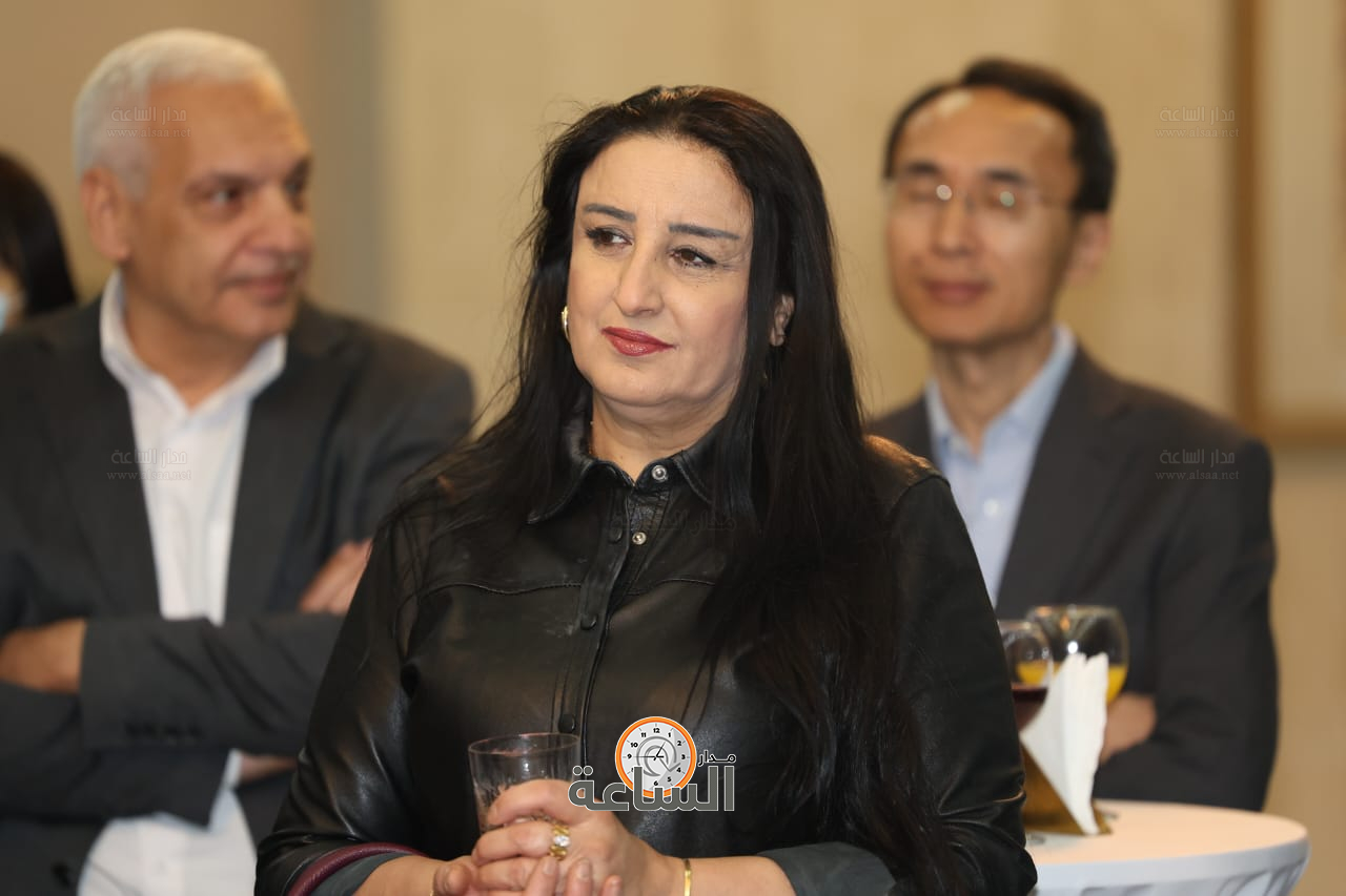 Madar Al-Saa Images 0.02326366377117184