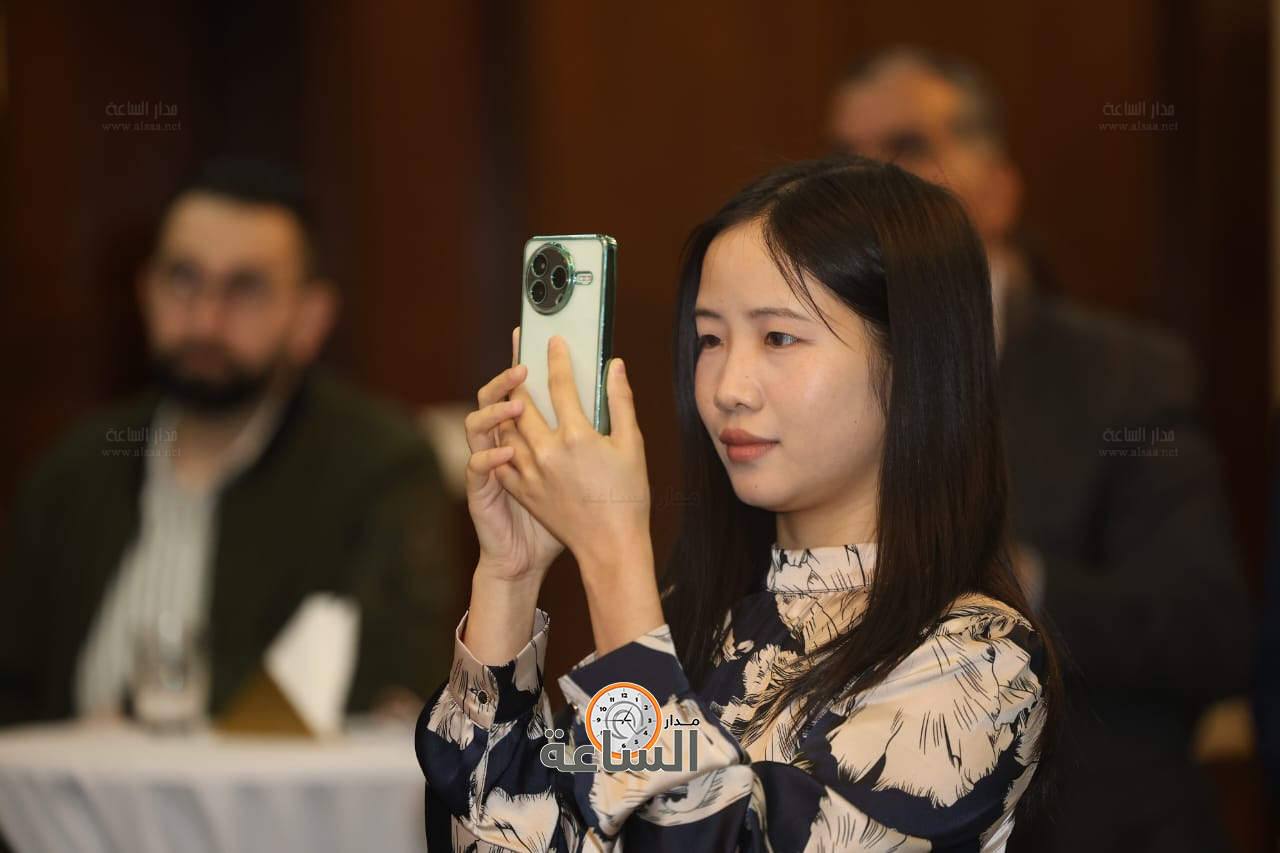 Madar Al-Saa Images 0.012763726574410494