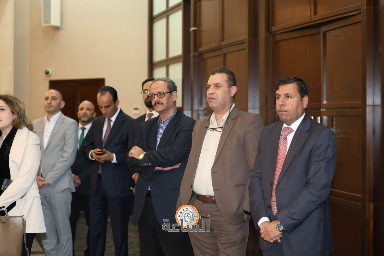 Madar Al-Saa Images 0.91046988467354