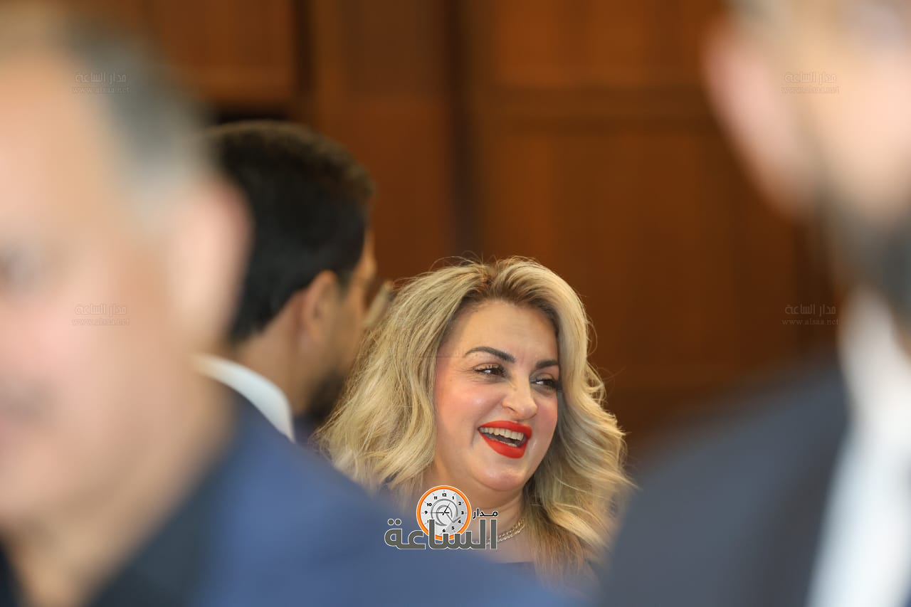 Madar Al-Saa Images 0.7819621460109791