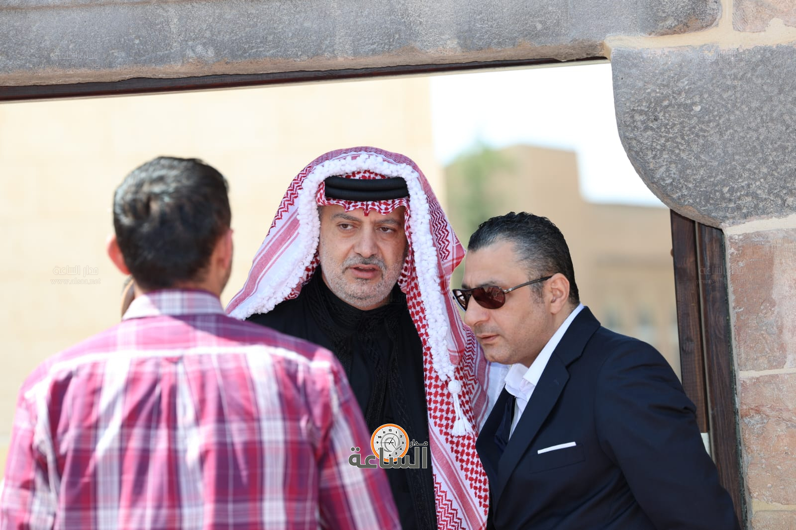 عشيرة البطاينة تحتفي بعشيرة الحباشنة: الصفح عن سيدة تسببت بمقتل ابنه (صور وفيديو) (video)