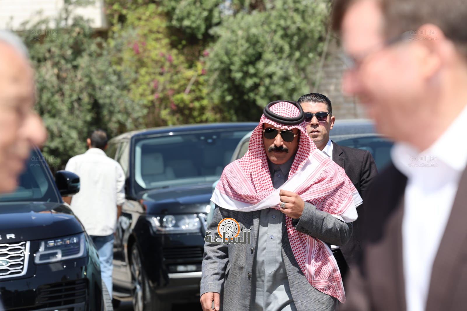 عشيرة البطاينة تحتفي بعشيرة الحباشنة: الصفح عن سيدة تسببت بمقتل ابنه (صور وفيديو) (video)