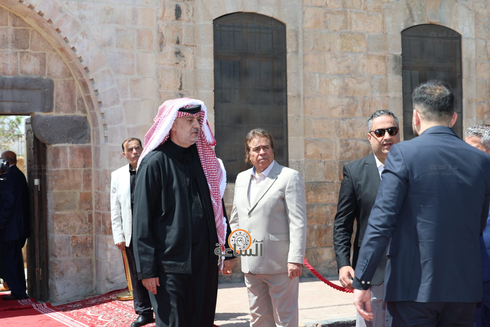 عشيرة البطاينة تحتفي بعشيرة الحباشنة: الصفح عن سيدة تسببت بمقتل ابنه (صور وفيديو) (video)