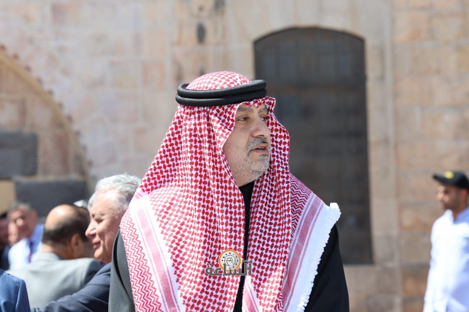 عشيرة البطاينة تحتفي بعشيرة الحباشنة: الصفح عن سيدة تسببت بمقتل ابنه (صور وفيديو) (video)